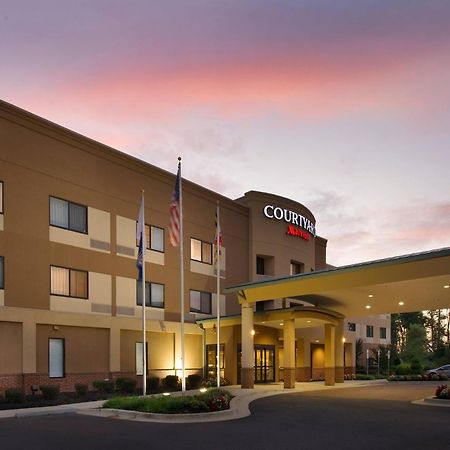 Отель Courtyard By Marriott Уолдорф Экстерьер фото